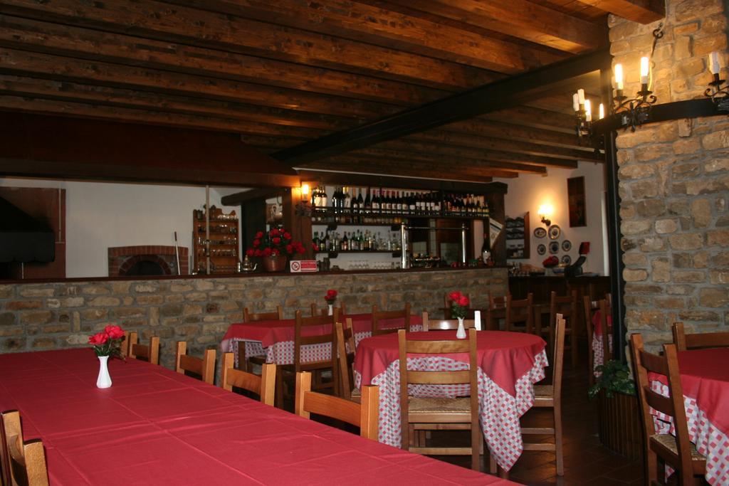 קאירו מונטנוטה Agriturismo Cascina Del Vai מראה חיצוני תמונה