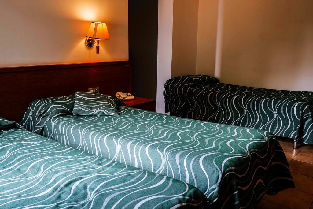 קאירו מונטנוטה Agriturismo Cascina Del Vai מראה חיצוני תמונה